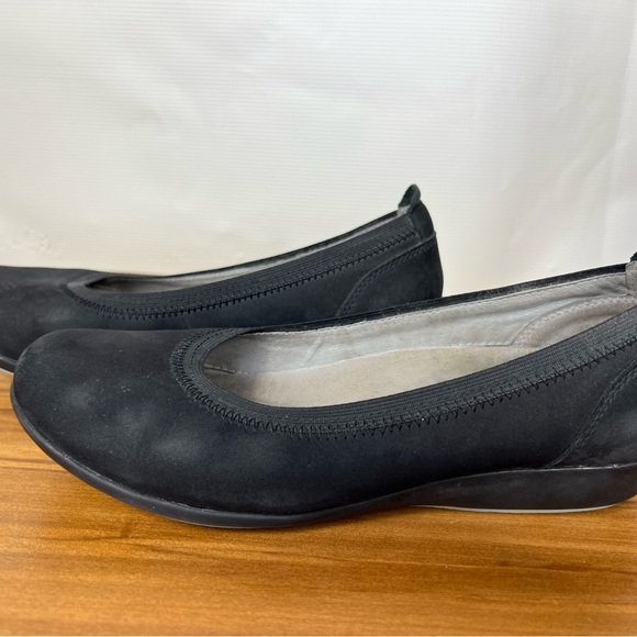 Dansko Women's Kristen Ballet Flats Leather Slip On Shoes black size 38 (US 8) - Picture 2 of 6